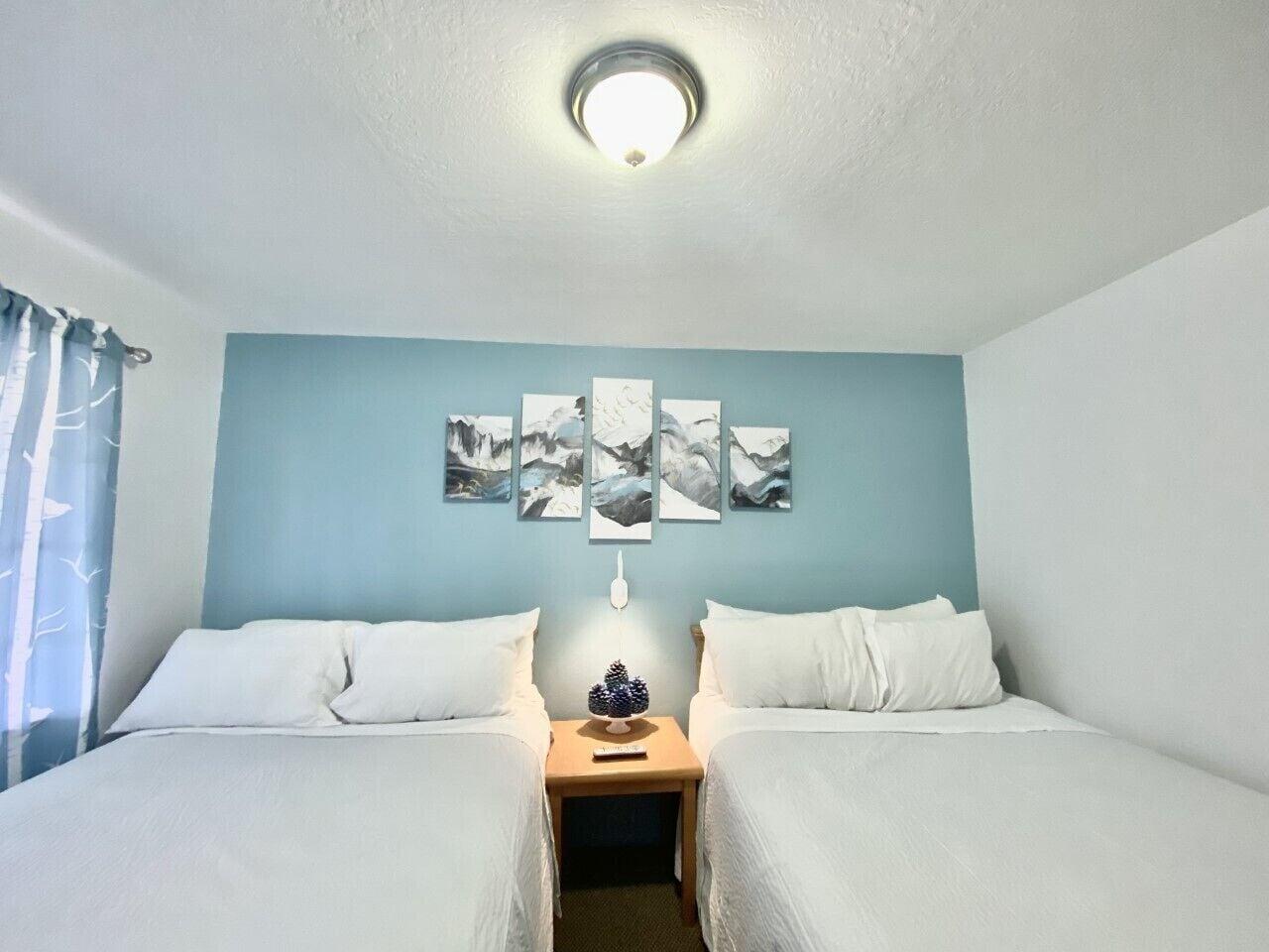 Bluebird Day Inn & Suites South Lake Tahoe Exterior photo